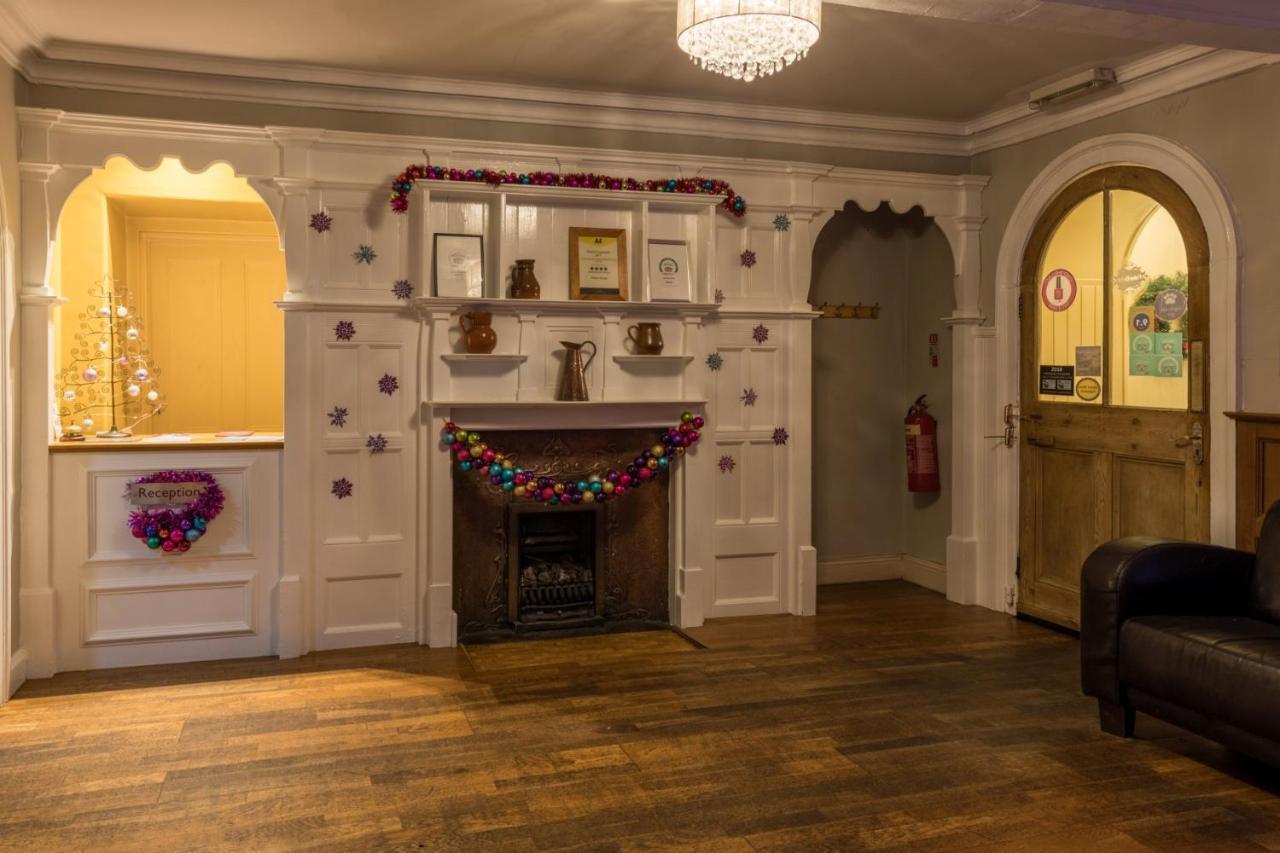 Alston House Hotel Eksteriør bilde